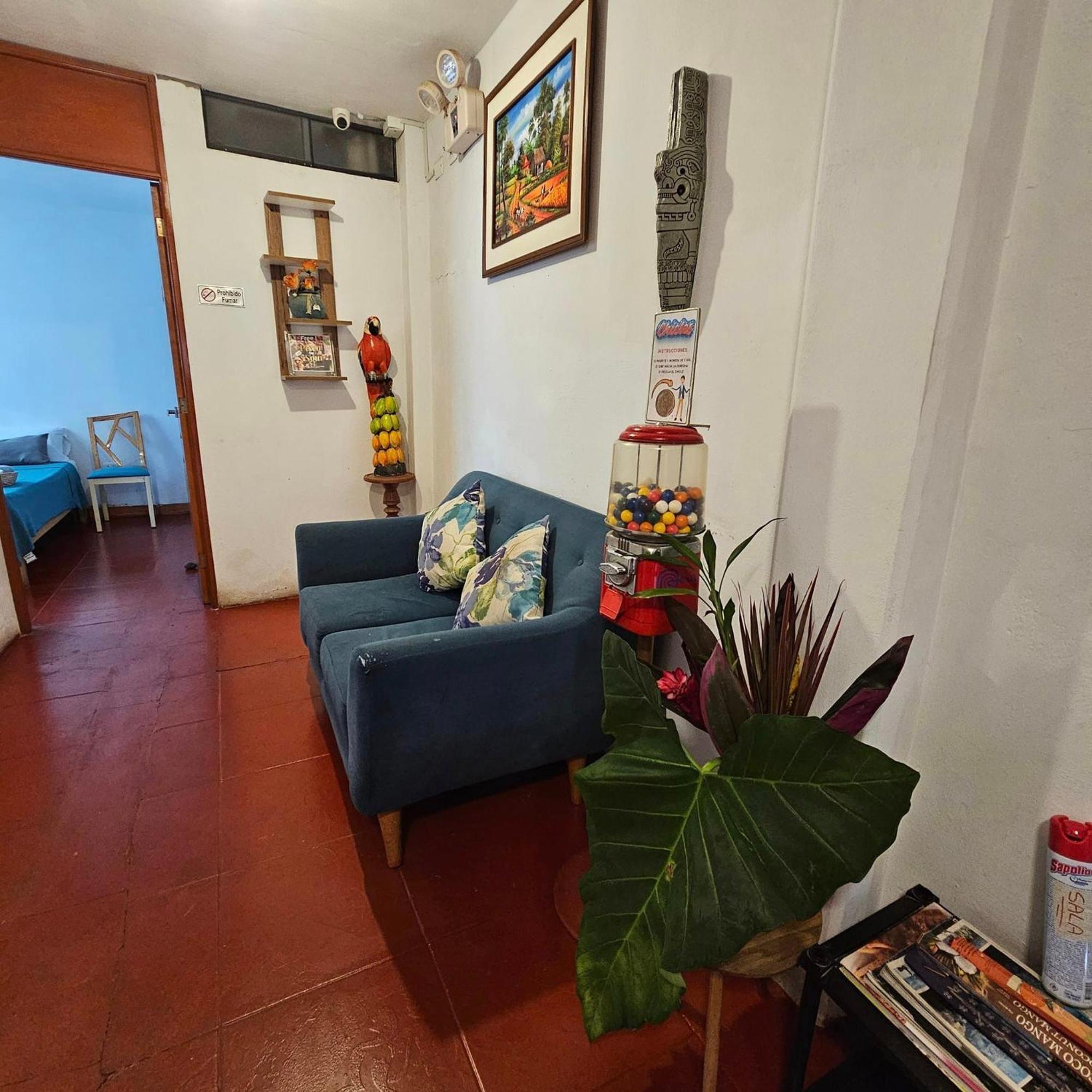 Lima Airport Hostel With Free Airport Pick Up Callao Esterno foto