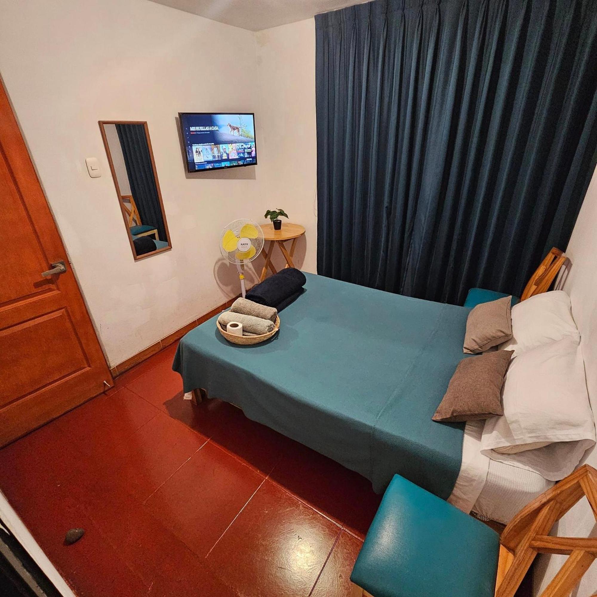 Lima Airport Hostel With Free Airport Pick Up Callao Esterno foto