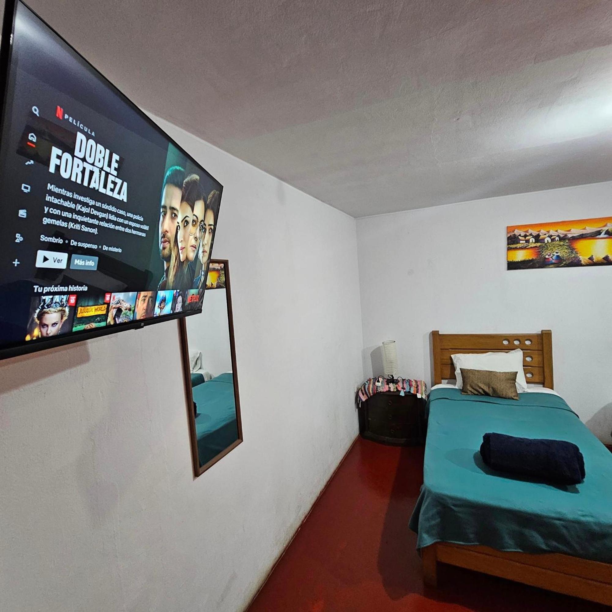 Lima Airport Hostel With Free Airport Pick Up Callao Esterno foto